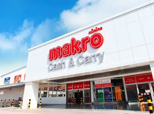 Makro Shopping Mall